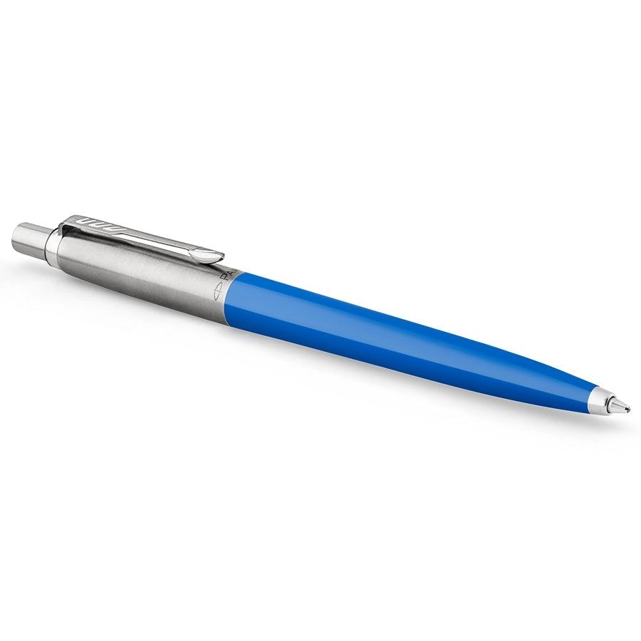 Bolígrafo Parker Jotter Original en color clásico con capuchón de acero inoxidable y clip en forma de flecha.