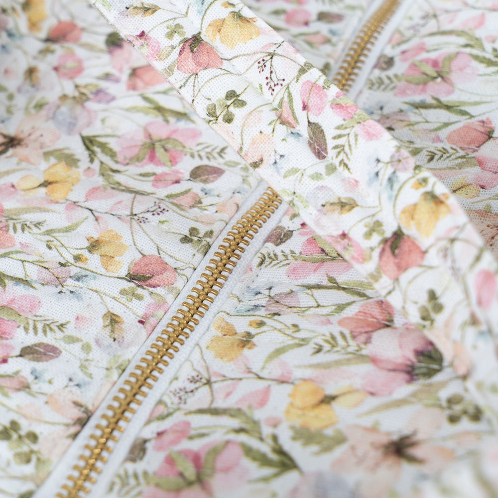 bolso de viaje de tela con flores