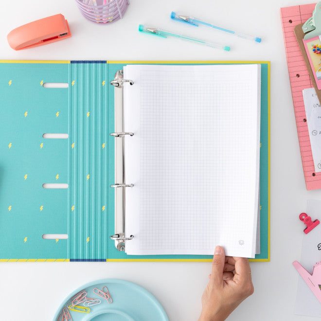 interior carpeta de 4 anillas