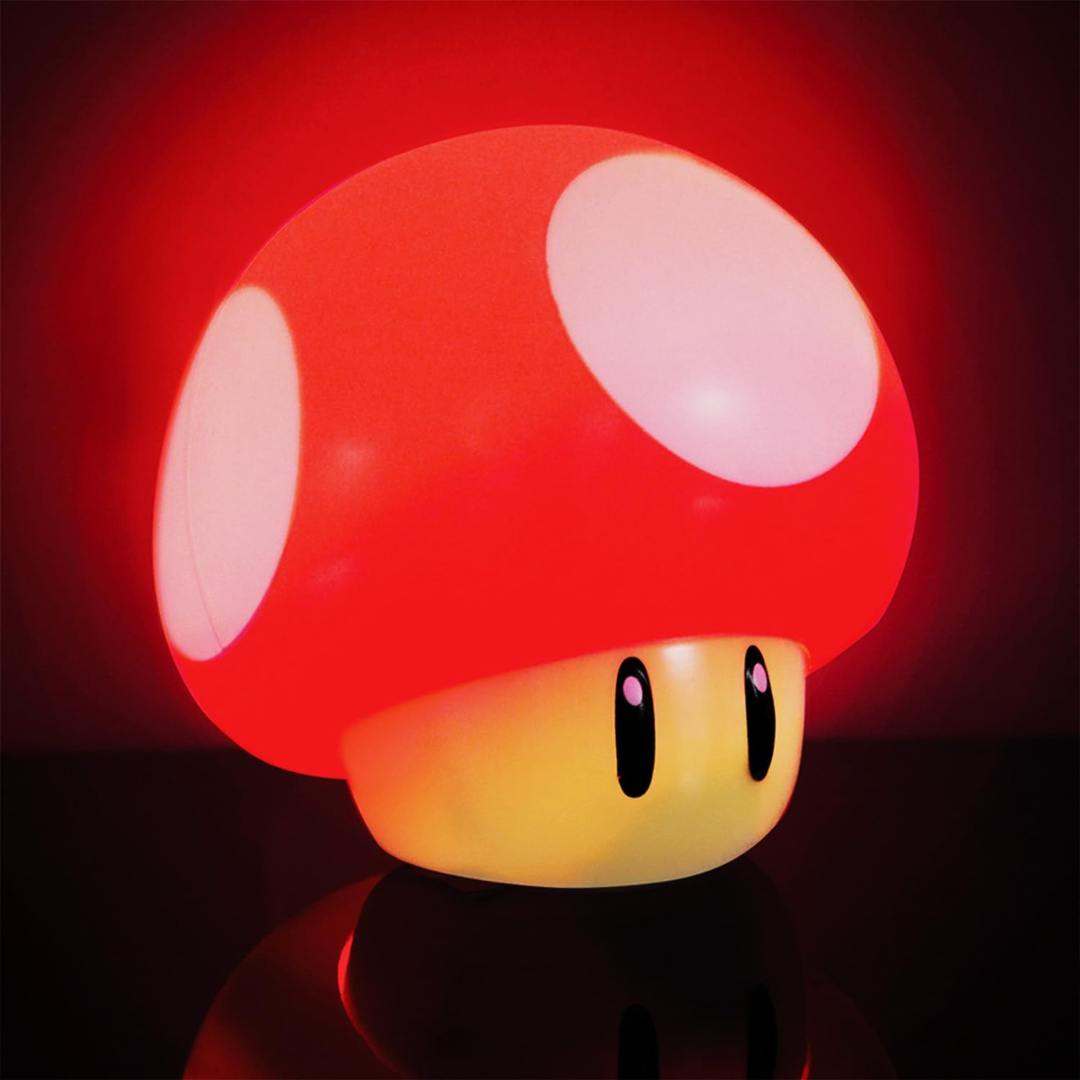 lampara de mesa con forma de seta de super mario