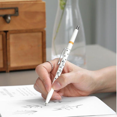 Portaminas Retro Vintage Iconic 02