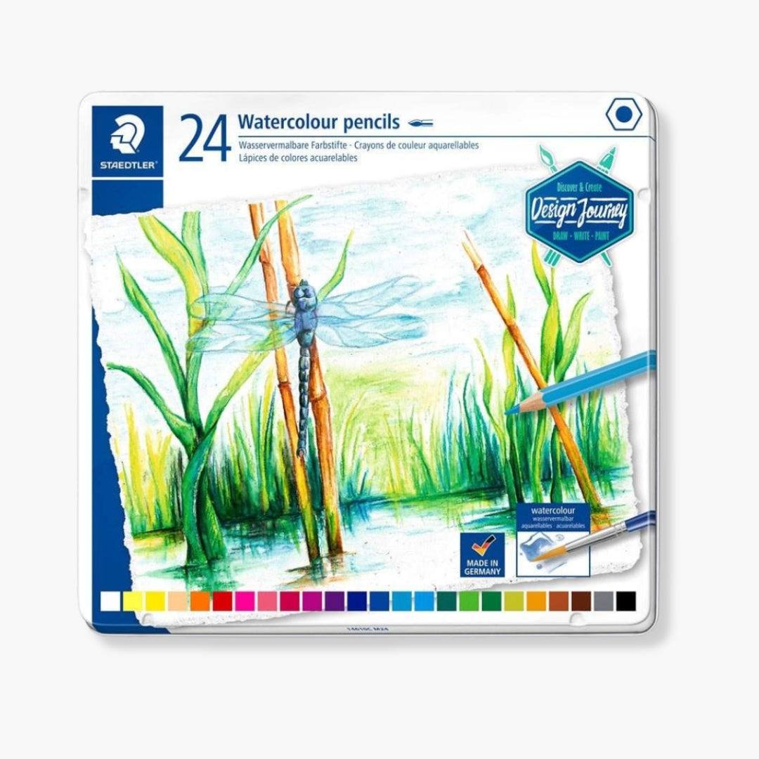 Caja metálica con 24 lápices de colores acuarelables, resistentes y de alta calidad para técnicas de acuarela y dibujo.