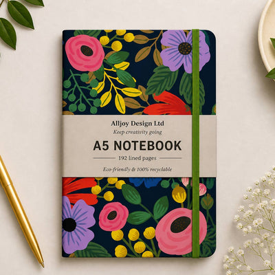 Cuaderno A5 Alljoy Design Blooming Bright con flores de colores sobre fondo oscuro