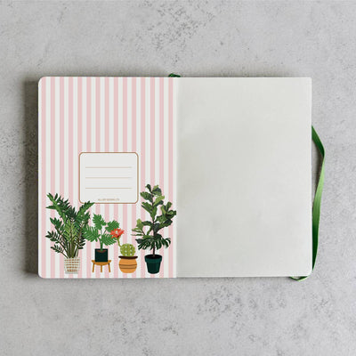 Detalle del cuaderno A5 Cosy Companions de Alljoy Design
