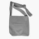 bolsa de tela color gris y asas ajustables