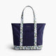 Bolso de Lona Hydrangea con diseño floral, asas reforzadas y bolsillo interior, de Rifle Paper Co.