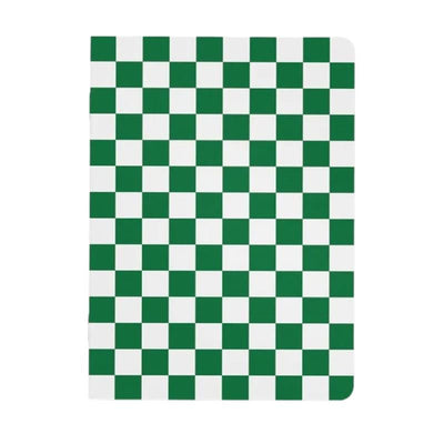 Cuaderno A5 Square con diseño elegante de cuadros verdes y blancos, tamaño A5, 40 páginas interiores de papel crema.