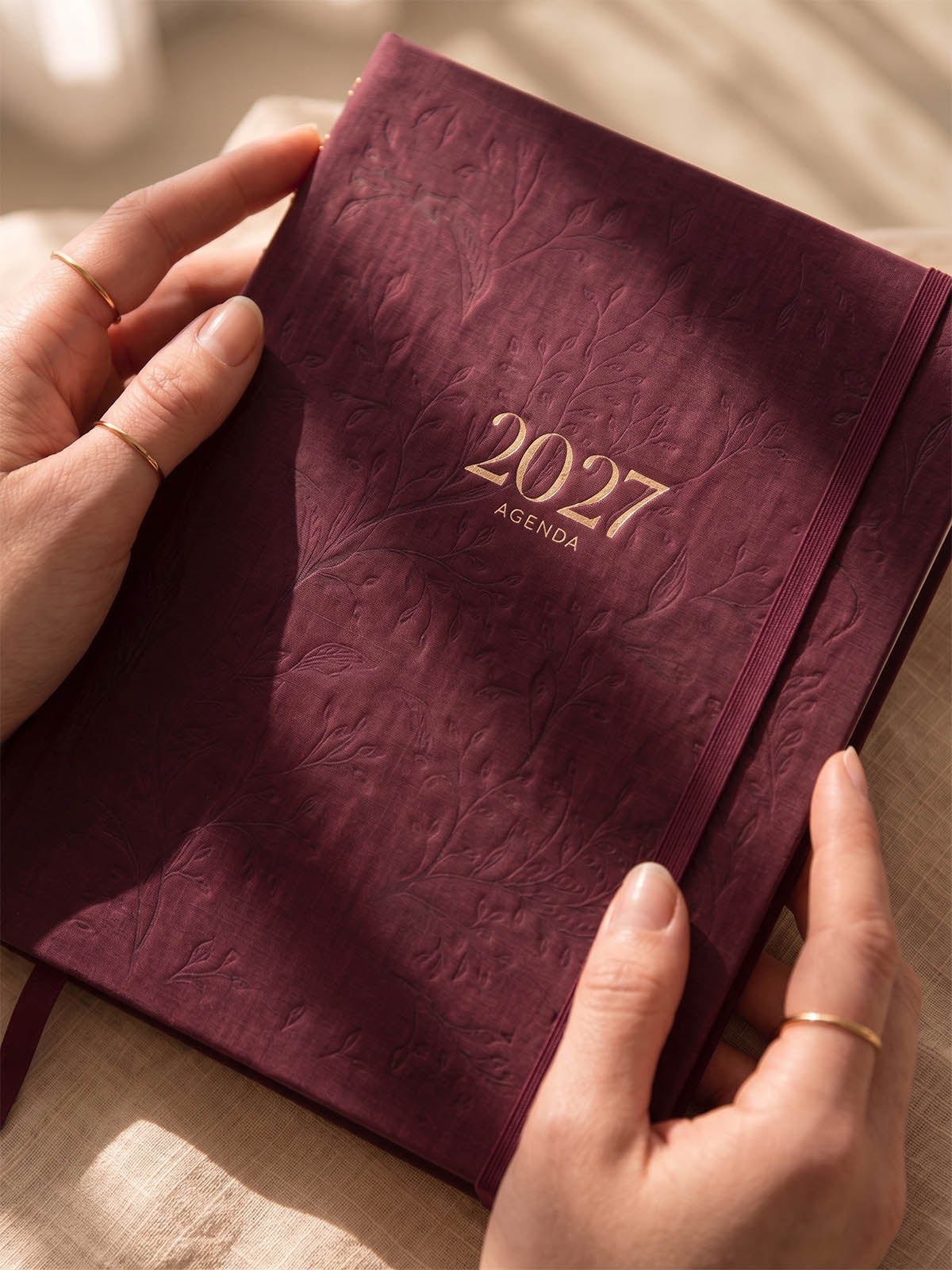 Agenda Mulberry 2027, detalle de tela y relieve