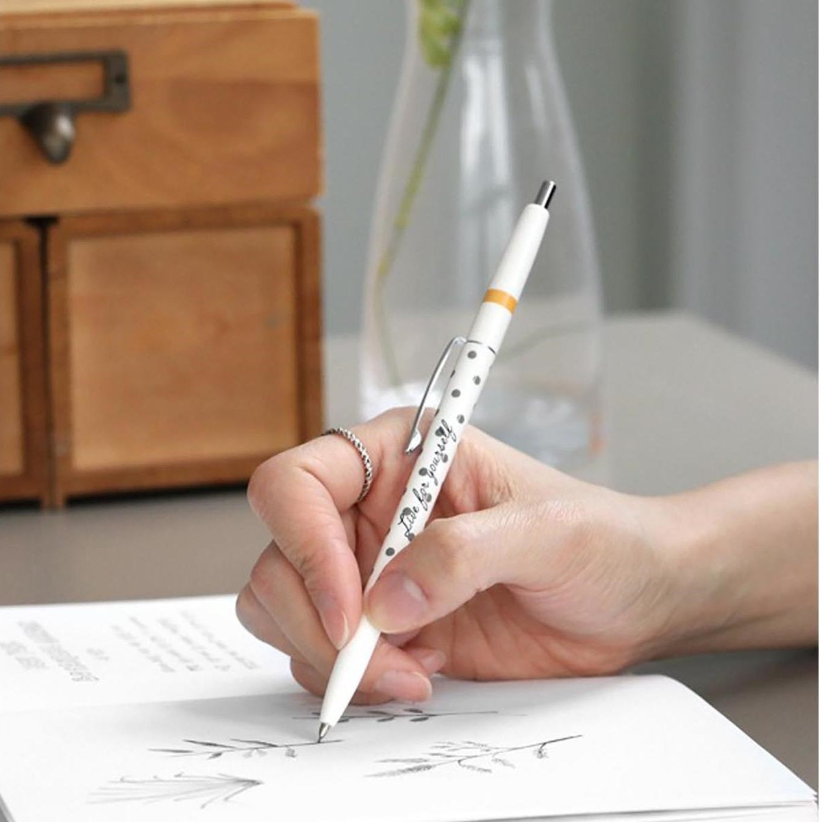 Portaminas Retro Vintage Iconic 02